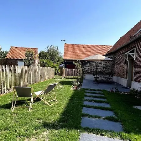 La Cabarette Nyaraló